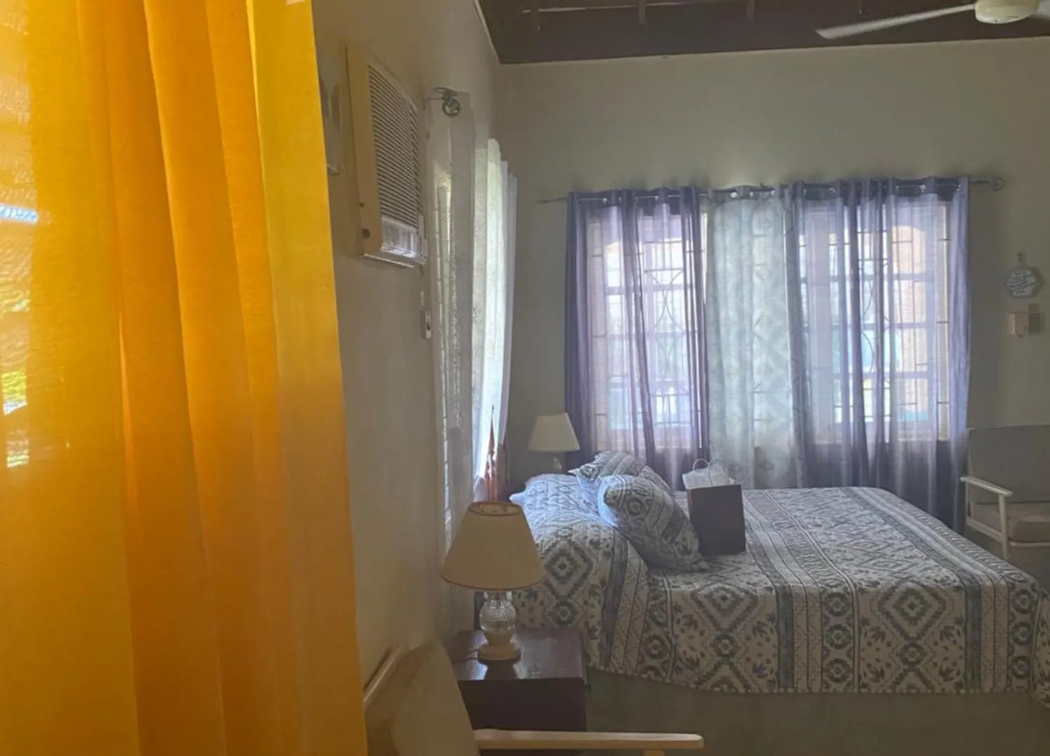 Marge'S Vacation Rentals Negril Mini-hôtel